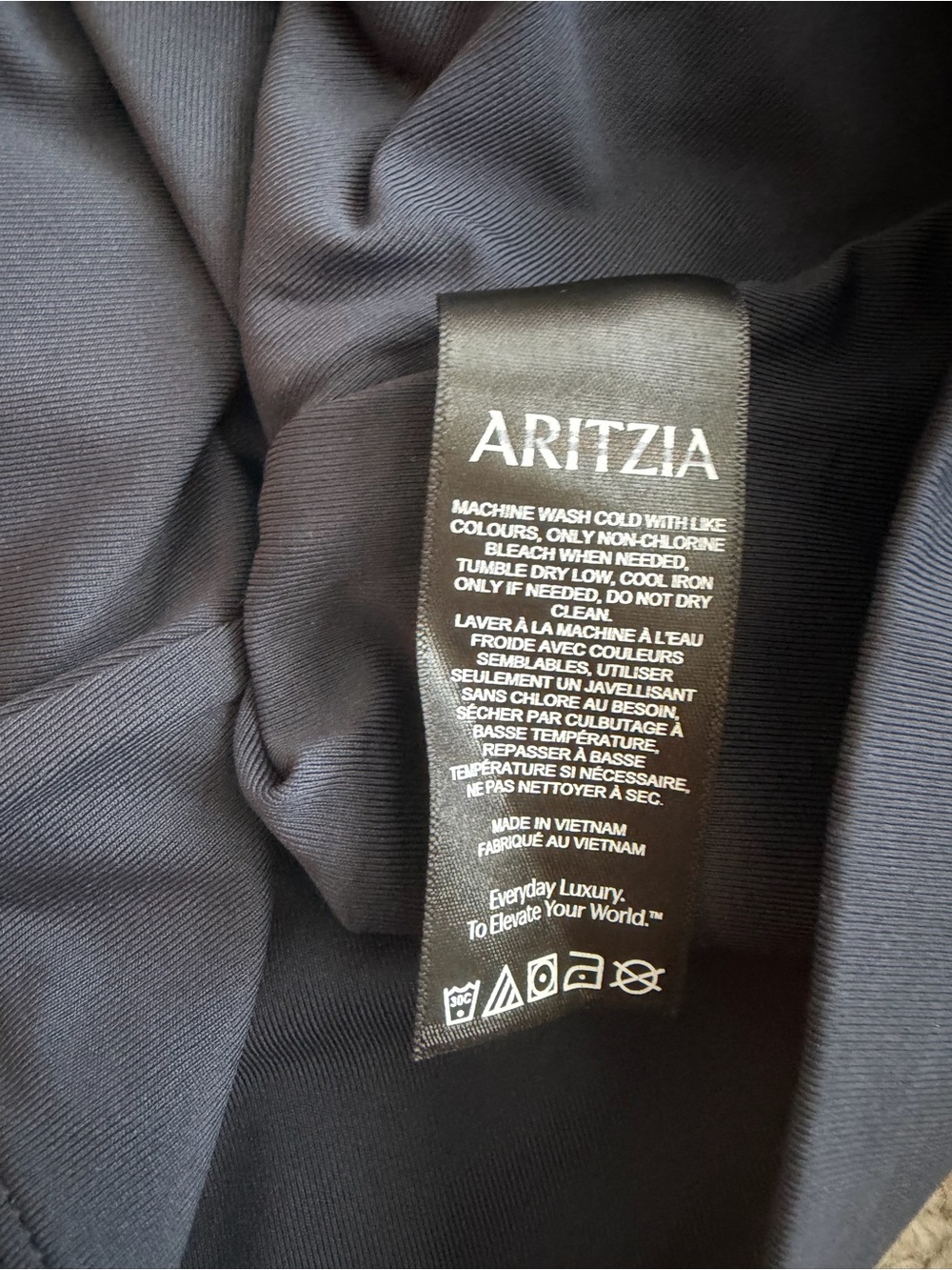 NWT Aritzia Size XS Contour Holograph Top in Dark Night Navy - Picture 5 of 7